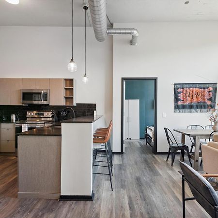 Large 3Br Apts & Studios, Free Parking, Gym, Game Room Filadelfia Esterno foto