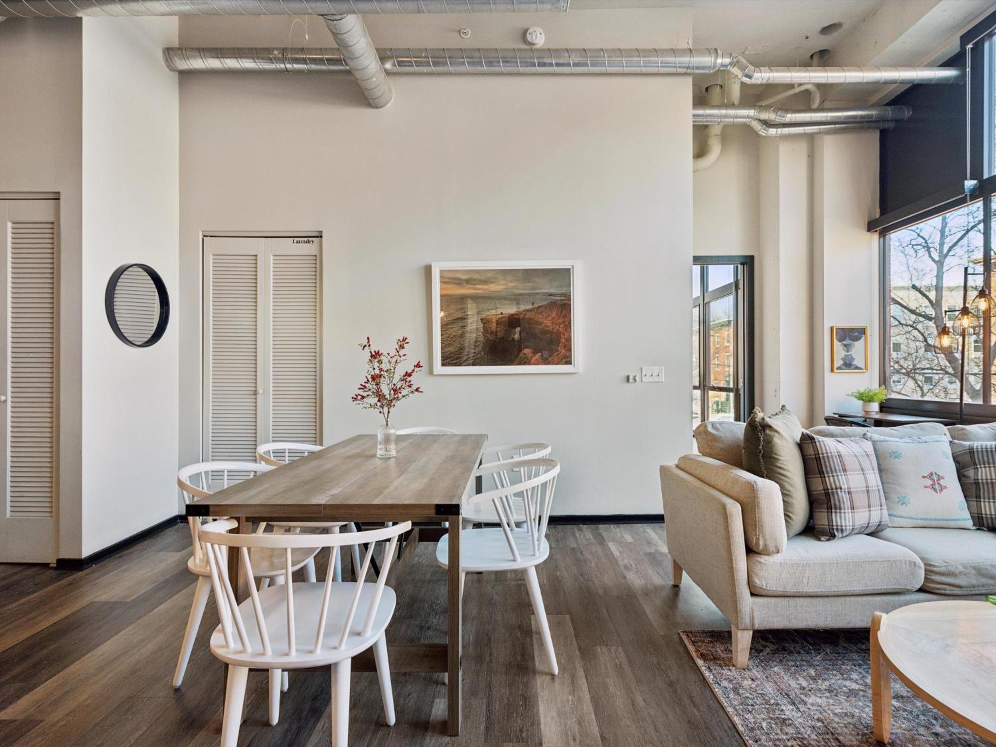 Large 3Br Apts & Studios, Free Parking, Gym, Game Room Filadelfia Esterno foto