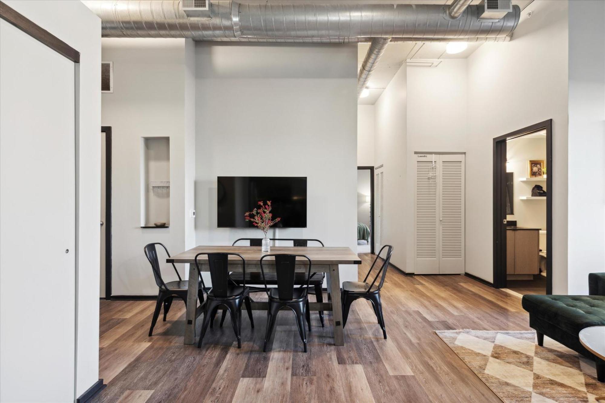 Large 3Br Apts & Studios, Free Parking, Gym, Game Room Filadelfia Esterno foto